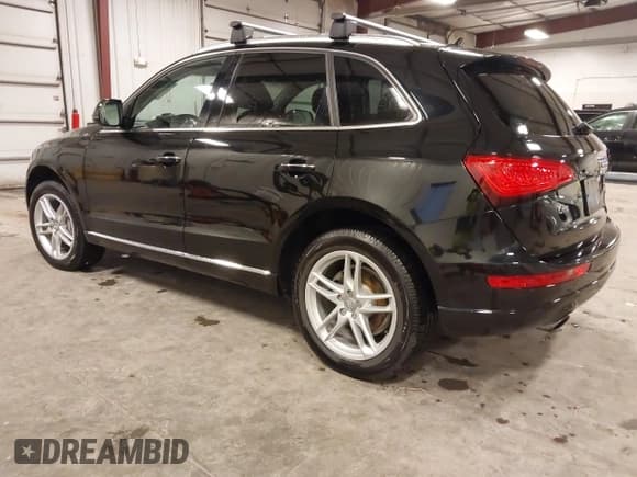 ✅ 2016 Audi Q5 Premium Plus • VIN: WA1L2AFP7GA047753 • Lot: 43392600. Wystawiony na IAAI z przebiegiem 62 242 mil. Bezpłatny archiwum sprzedaży aukcyjnych z USA i szczegółowy raport historii pojazdu na DreamBid. Zdjęcie 3.