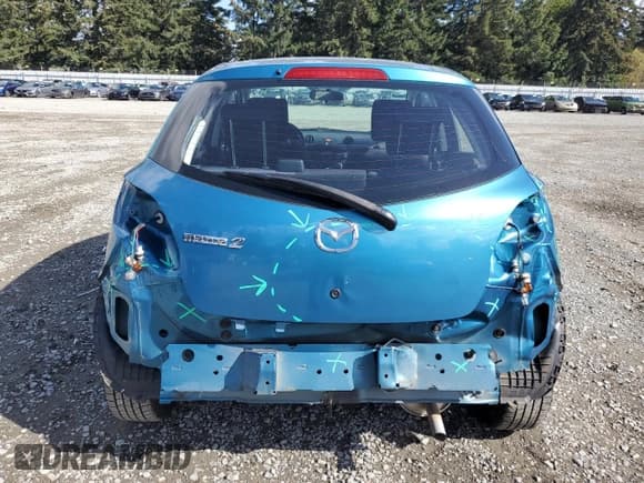 ✅ 2012 Mazda 2 Sport • VIN: JM1DE1KZ2C0137126 • Лот: 73440214. Опубликован ранее на Copart с пробегом 141 903 миль. Бесплатный доступ к архиву аукционных продаж из США и подробный отчёт об истории автомобиля на DreamBid. Изображение 6.
