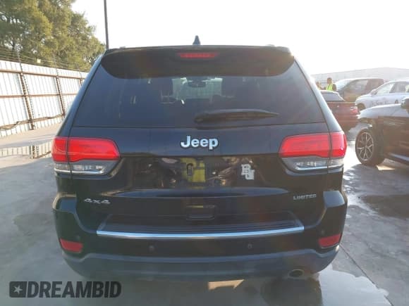 ✅ 2017 Jeep Grand Cherokee Limited • VIN: 1C4RJFBG6HC679803 • Lot: 43247246. Listed on IAAI with 139,300 mi. Free auction sales archive from the USA and detailed vehicle history report at DreamBid. Image 16.