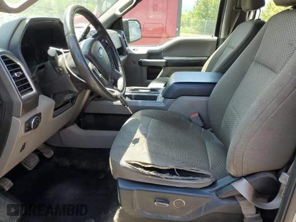 ✅ 2015 Ford F-150 XLT • VIN: 1FTEW1EF2FFC12444 • Lot: 57319145. Listed on Copart with 144,395 mi. Free auction sales archive from the USA and detailed vehicle history report at DreamBid. Image 7.