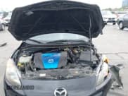 ✅ 2013 Mazda 3 i Sport • VIN: JM1BL1UP2D1847826 • Lot: 43328882. Listed on IAAI with 181,694 mi. Free auction sales archive from the USA and detailed vehicle history report at DreamBid. Image 10.