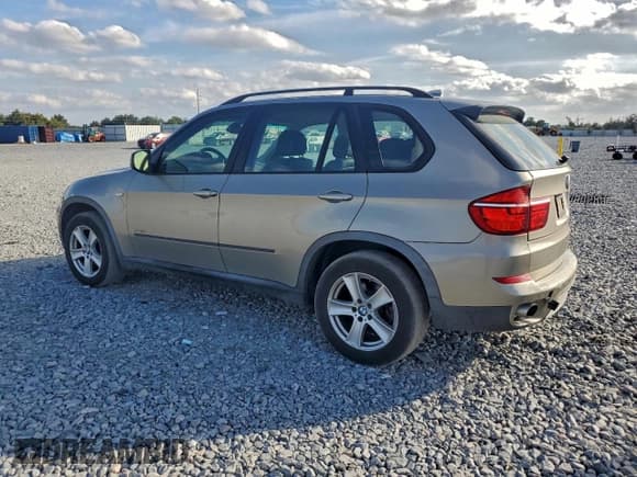 ✅ 2011 BMW X5 35i • VIN: 5UXZV4C52BL412654 • Lot: 96971295. Wystawiony na Copart z przebiegiem 77 112 mil. Bezpłatny archiwum sprzedaży aukcyjnych z USA i szczegółowy raport historii pojazdu na DreamBid. Zdjęcie 2.