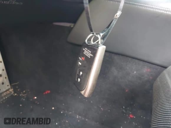 ✅ 2013 Lexus LS 460 • VIN: JTHCL5EF5D5019441 • Lot: 41267136. Wystawiony na IAAI z przebiegiem 185 549 mil. Bezpłatny archiwum sprzedaży aukcyjnych z USA i szczegółowy raport historii pojazdu na DreamBid. Zdjęcie 11.