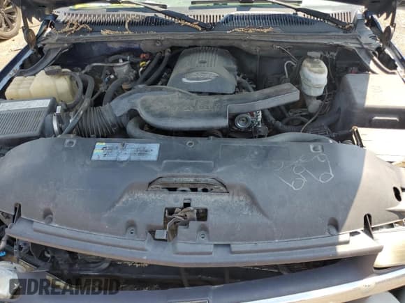 ✅ 2005 Chevrolet Suburban LT • VIN: 1GNFK16Z85J172642 • Lot: 63691295. Listed on Copart with Not provided. Free auction sales archive from the USA and detailed vehicle history report at DreamBid. Image 12.