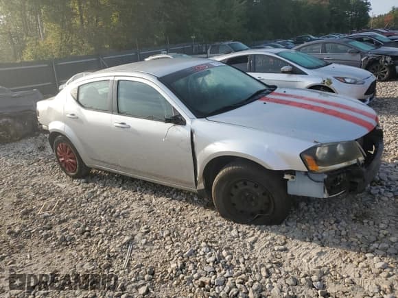 ✅ 2010 Dodge Avenger SXT • VIN: 1B3CC4FB2AN178891 • Лот: 71795094. Опубликован ранее на Copart с пробегом Не указан. Бесплатный доступ к архиву аукционных продаж из США и подробный отчёт об истории автомобиля на DreamBid. Изображение 4.