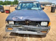 ✅ 1992 Isuzu Pickup S • VIN: 4S1CL11L6N4217533 • Лот: 61159635. Опубликован ранее на Copart с пробегом 202 486 миль. Бесплатный доступ к архиву аукционных продаж из США и подробный отчёт об истории автомобиля на DreamBid. Изображение 5.