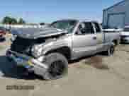 ✅ 2006 Chevrolet Silverado 1500 LS • VIN: 2GCEK19B561131447 • Lot: 74567234. Wystawiony na Copart z przebiegiem Nie podano mil. Skorzystaj z bezpłatnego archiwum sprzedaży aukcyjnych z USA i zobacz szczegółowy raport historii pojazdu na DreamBid. Zdjęcie 1.