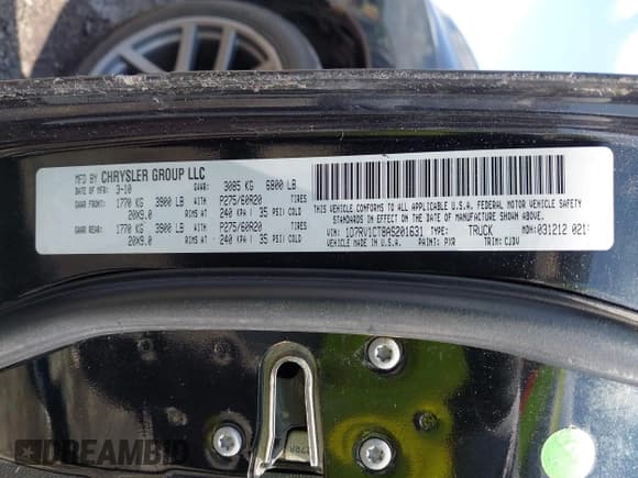✅ 2010 Dodge 1500 Laramie • VIN: 1D7RV1CT8AS201631 • Lot: 42755672. Wystawiony na IAAI z przebiegiem 78 907 mil. Bezpłatny archiwum sprzedaży aukcyjnych z USA i szczegółowy raport historii pojazdu na DreamBid. Zdjęcie 9.