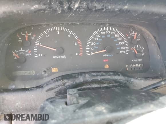 1998 Dodge Dakota SLT z VIN 1B7GL22Y2WS586735, wystawiony jako Copart lot #43035875 z przebiegiem 232 586 mil mil oraz Szkoda całkowita • Salvage title. Historia ofert i sprzedaży dostępna na DreamBid. Obrazek 9.