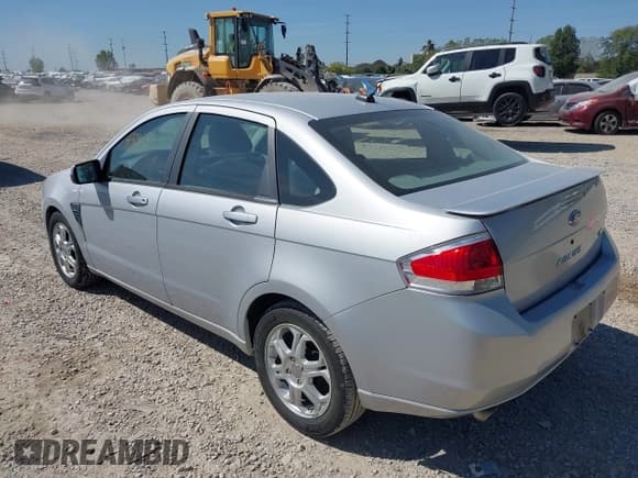 ✅ 2008 Ford Focus SE • VIN: 1FAHP35N68W196853 • Лот: 43198281. Опубликован ранее на IAAI с пробегом 74 538 миль. Бесплатный доступ к архиву аукционных продаж из США и подробный отчёт об истории автомобиля на DreamBid. Изображение 3.