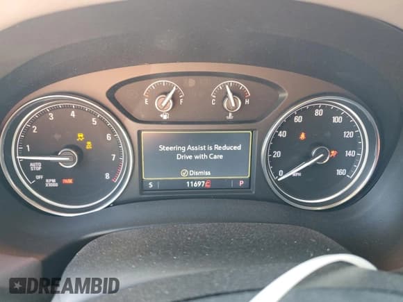 ✅ 2024 Buick Enclave Essence • VIN: 5GAERBKW3RJ107500 • Lot: 82783415. Wystawiony na Copart z przebiegiem 11 697 mil. Bezpłatny archiwum sprzedaży aukcyjnych z USA i szczegółowy raport historii pojazdu na DreamBid. Zdjęcie 9.