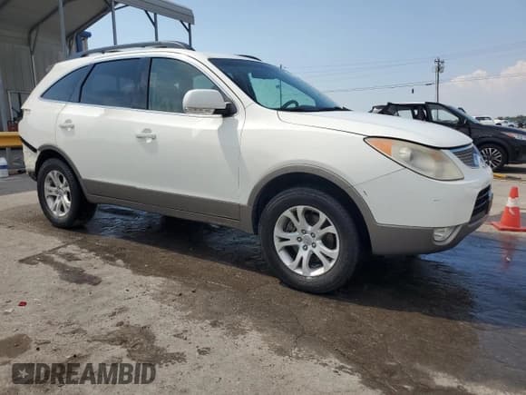 ✅ 2011 Hyundai Veracruz Limited • VIN: KM8NU4CC5BU146389 • Lot: 80647575. Listed on Copart with 237,705 mi. Free auction sales archive from the USA and detailed vehicle history report at DreamBid. Image 4.
