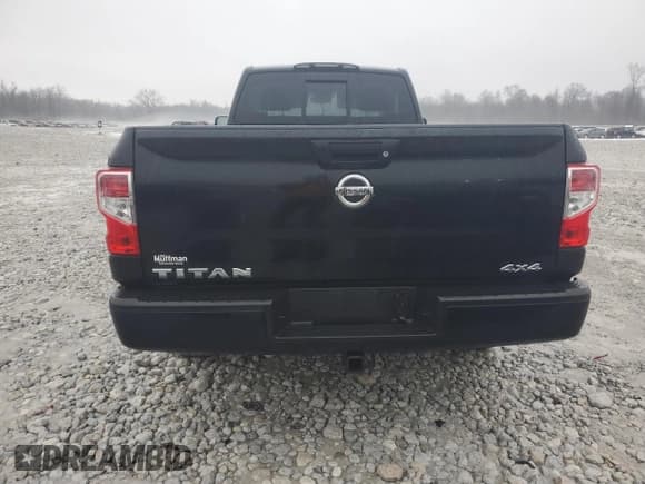 ✅ 2017 Nissan Titan SV • VIN: 1N6AA1R80HN543053 • Lot: 43273885. Wystawiony na Copart z przebiegiem Nie podano. Bezpłatny archiwum sprzedaży aukcyjnych z USA i szczegółowy raport historii pojazdu na DreamBid. Zdjęcie 6.