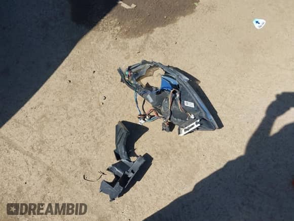 2013 Chevrolet Impala Police with VIN 2G1WD5E31D1256682, listed as a IAAI auction lot 42276990 with 148,251 mi miles and . Bid and sale history available at DreamBid. Image 12.