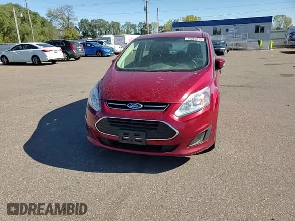 ✅ 2017 Ford C-Max SE • VIN: 1FADP5AU4HL100341 • Лот: 86269015. Опубликован ранее на Copart с пробегом 187 425 миль. Бесплатный доступ к архиву аукционных продаж из США и подробный отчёт об истории автомобиля на DreamBid. Изображение 13.