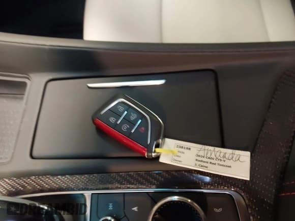 ✅ 2024 Cadillac CT5-V • VIN: 1G6DV5RW8R0101228 • Лот: 41309095. Опубликован ранее на IAAI с пробегом 10 323 миль. Бесплатный доступ к архиву аукционных продаж из США и подробный отчёт об истории автомобиля на DreamBid. Изображение 11.