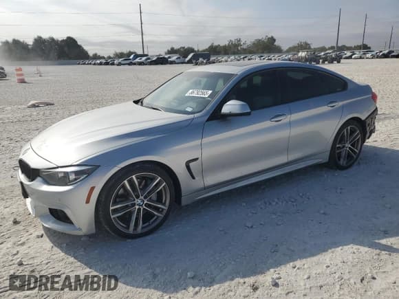 ✅ 2019 BMW 4 Series 430i • VIN: WBA4J1C56KBM15405 • Lot: 86792565. Listed on Copart with 79,629 mi. Free auction sales archive from the USA and detailed vehicle history report at DreamBid. Image 1.