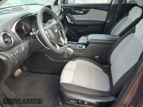 ✅ 2023 Chevrolet Blazer LT • VIN: 3GNKBHR45PS170730 • Lot: 52320805. Listed on Copart with 18,676 mi. Free auction sales archive from the USA and detailed vehicle history report at DreamBid. Image 7.