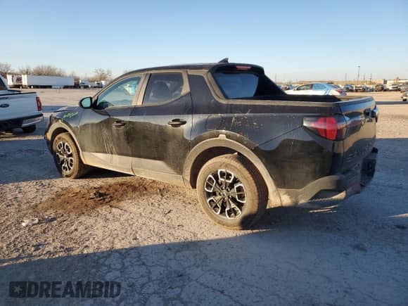 2023 Hyundai Santa Cruz SE с VIN 5NTJA4AE1PH042212, выставлен на аукционе Copart как лот 83299794 с пробегом 99 719 миль миль и Списание • Salvage title. История ставок и продаж доступна на DreamBid. Изображение 2.