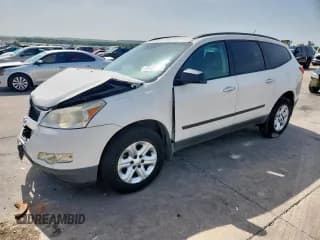 ✅ 2012 Chevrolet Traverse LS • VIN: 1GNKVFED4CJ304849 • Lot: 65401915. Wystawiony na Copart z przebiegiem 68 939 mil. Bezpłatny archiwum sprzedaży aukcyjnych z USA i szczegółowy raport historii pojazdu na DreamBid. Zdjęcie 1.