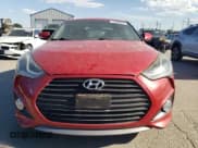 ✅ 2013 Hyundai Veloster Turbo • VIN: KMHTC6AE4DU104745 • Lot: 42823685. Wystawiony na Copart z przebiegiem Nie podano. Bezpłatny archiwum sprzedaży aukcyjnych z USA i szczegółowy raport historii pojazdu na DreamBid. Zdjęcie 5.