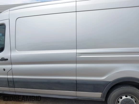✅ 2017 Ford Transit • VIN: 1FTYR2CM4HKB56450 • Лот: 43041651. Опубликован ранее на IAAI с пробегом 160 111 миль. Бесплатный доступ к архиву аукционных продаж из США и подробный отчёт об истории автомобиля на DreamBid. Изображение 14.