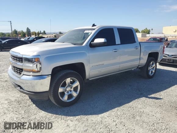 ✅ 2016 Chevrolet Silverado 1500 LT • VIN: 3GCUKREC9GG183875 • Лот: 81751755. Опубликован ранее на Copart с пробегом 98 775 миль. Бесплатный доступ к архиву аукционных продаж из США и подробный отчёт об истории автомобиля на DreamBid. Изображение 1.