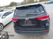 ✅ 2018 Toyota Highlander LE • VIN: 5TDZZRFH6JS266622 • Lot: 43709530. Listed on IAAI with 106,909 mi. Free auction sales archive from the USA and detailed vehicle history report at DreamBid. Image 16.