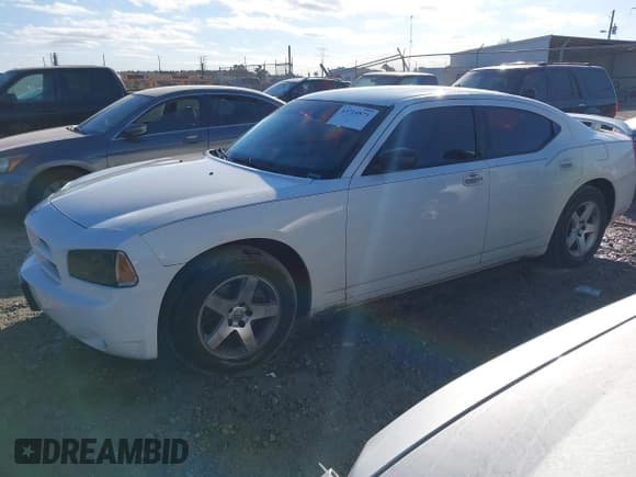 ✅ 2008 Dodge Charger • VIN: 2B3KA43R98H100632 • Lot: 43714875. Listed on IAAI with 279,275 mi. Free auction sales archive from the USA and detailed vehicle history report at DreamBid. Image 2.