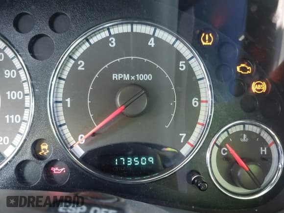 ✅ 2007 Jeep Liberty Limited • VIN: 1J4GL58K47W572683 • Lot: 42719253. Listed on IAAI with 173,509 mi. Free auction sales archive from the USA and detailed vehicle history report at DreamBid. Image 15.