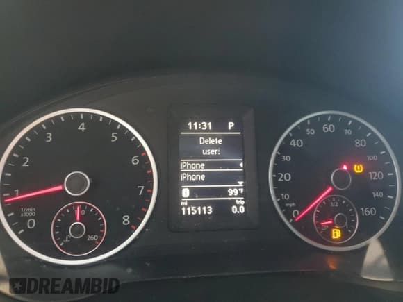 ✅ 2013 Volkswagen Tiguan S • VIN: WVGAV3AX8DW576243 • Лот: 62882635. Опубликован ранее на Copart с пробегом 115 113 миль. Бесплатный доступ к архиву аукционных продаж из США и подробный отчёт об истории автомобиля на DreamBid. Изображение 9.