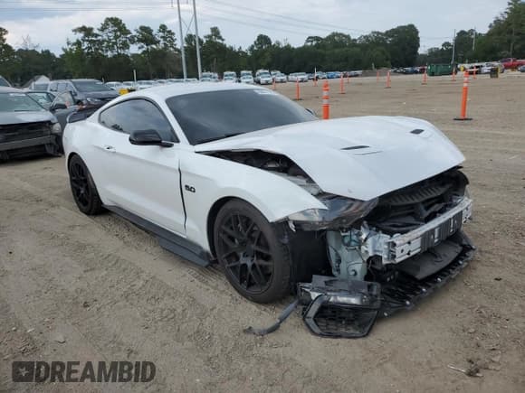 ✅ 2020 Ford Mustang GT • VIN: 1FA6P8CF2L5131111 • Lot: 80677175. Listed on Copart with 62,454 mi. Free auction sales archive from the USA and detailed vehicle history report at DreamBid. Image 4.
