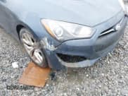 ✅ 2013 Hyundai Genesis Coupe R-Spec • VIN: KMHHU6KJ1DU084274 • Lot: 41755586. Wystawiony na IAAI z przebiegiem 151 114 mil. Bezpłatny archiwum sprzedaży aukcyjnych z USA i szczegółowy raport historii pojazdu na DreamBid. Zdjęcie 12.