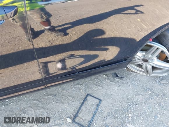 ✅ 2016 Porsche Cayenne • VIN: WP1AA2A28GLA03748 • Lot: 42760960. Wystawiony na IAAI z przebiegiem 132 066 mil. Bezpłatny archiwum sprzedaży aukcyjnych z USA i szczegółowy raport historii pojazdu na DreamBid. Zdjęcie 6.