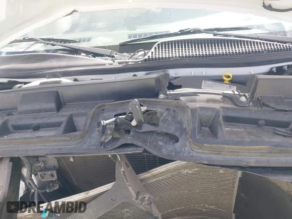 ✅ 2021 Chevrolet Express Cargo • VIN: 1GCWGBFP9M1154499 • Lot: 42115725. Listed on IAAI with 53,198 mi. Free auction sales archive from the USA and detailed vehicle history report at DreamBid. Image 10.