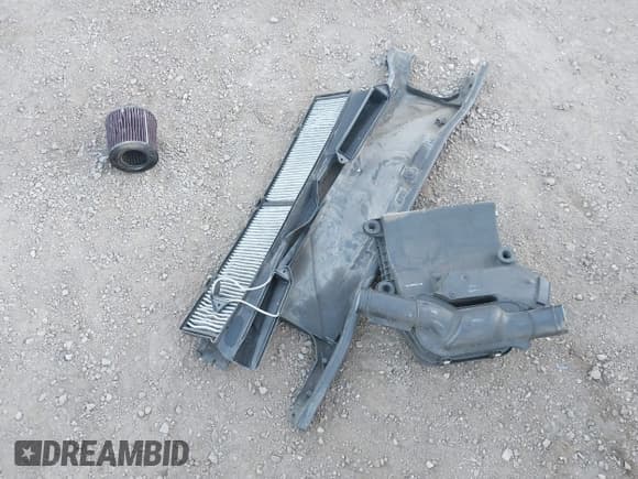 ✅ 2007 BMW 3 Series 335i • VIN: WBAWB73527PV83013 • Lot: 43576728. Listed on IAAI with Not provided. Free auction sales archive from the USA and detailed vehicle history report at DreamBid. Image 12.