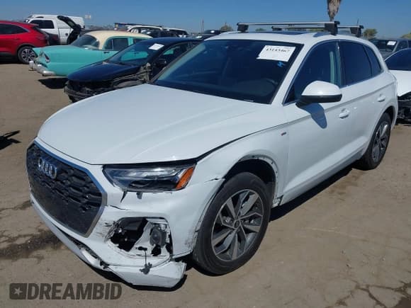 ✅ 2022 Audi Q5 S line Premium • VIN: WA1GAAFY0N2101561 • Lot: 43143467. Listed on IAAI with 59,859 mi. Free auction sales archive from the USA and detailed vehicle history report at DreamBid. Image 2.