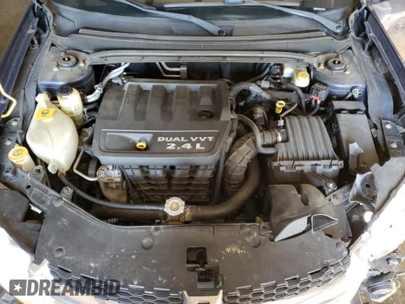 ✅ 2013 Dodge Avenger SE • VIN: 1C3CDZAB7DN718809 • Lot: 82471174. Listed on Copart with 146,416 mi. Free auction sales archive from the USA and detailed vehicle history report at DreamBid. Image 11.