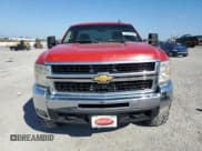✅ 2007 Chevrolet Silverado 2500HD 1LT • VIN: 1GCHK24K77E543931 • Lot: 84761255. Wystawiony na Copart z przebiegiem 232 308 mil. Bezpłatny archiwum sprzedaży aukcyjnych z USA i szczegółowy raport historii pojazdu na DreamBid. Zdjęcie 5.