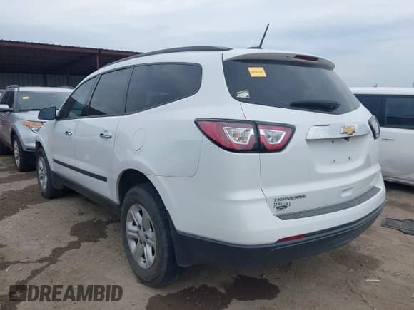 ✅ 2017 Chevrolet Traverse LS • VIN: 1GNKRFED2HJ135362 • Lot: 43399905. Wystawiony na IAAI z przebiegiem 126 334 mil. Bezpłatny archiwum sprzedaży aukcyjnych z USA i szczegółowy raport historii pojazdu na DreamBid. Zdjęcie 3.