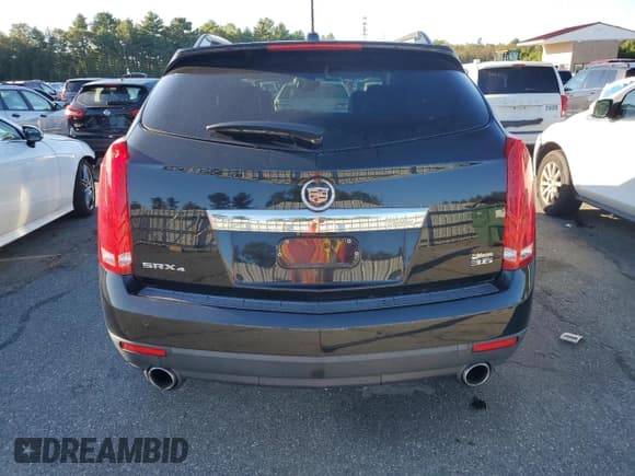 ✅ 2015 Cadillac SRX Luxury Collection • VIN: 3GYFNEE37FS525564 • Lot: 84802375. Listed on Copart with 111,079 mi. Free auction sales archive from the USA and detailed vehicle history report at DreamBid. Image 6.