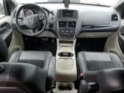 ✅ 2017 Dodge Grand Caravan SXT • VIN: 2C4RDGCGXHR867713 • Lot: 70338875. Wystawiony na Copart z przebiegiem 156 774 mil. Bezpłatny archiwum sprzedaży aukcyjnych z USA i szczegółowy raport historii pojazdu na DreamBid. Zdjęcie 8.