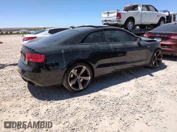 ✅ 2014 Audi S5 Prestige • VIN: WAUVGAFR3EA021582 • Лот: 59917625. Опубликован ранее на Copart с пробегом Не указан. Бесплатный доступ к архиву аукционных продаж из США и подробный отчёт об истории автомобиля на DreamBid. Изображение 3.