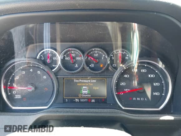 ✅ 2022 Chevrolet Silverado 1500 LT Trail Boss • VIN: 1GCPYFED0NZ236995 • Lot: 42514111. Wystawiony na IAAI z przebiegiem 53 377 mil. Bezpłatny archiwum sprzedaży aukcyjnych z USA i szczegółowy raport historii pojazdu na DreamBid. Zdjęcie 7.