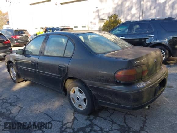 ✅ 2001 Chevrolet Malibu LS • VIN: 1G1NE52J916230914 • Lot: 43600812. Listed on IAAI with 117,653 mi. Free auction sales archive from the USA and detailed vehicle history report at DreamBid. Image 3.