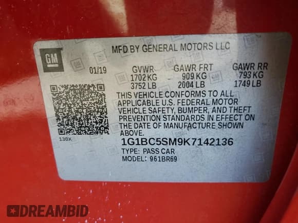 ✅ 2019 Chevrolet Cruze LS • VIN: 1G1BC5SM9K7142136 • Lot: 82136325. Listed on Copart with 53,256 mi. Free auction sales archive from the USA and detailed vehicle history report at DreamBid. Image 12.