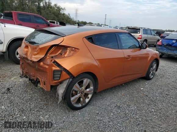 ✅ 2016 Hyundai Veloster • VIN: KMHTC6AD4GU275989 • Lot: 87920755. Wystawiony na Copart z przebiegiem 90 277 mil. Bezpłatny archiwum sprzedaży aukcyjnych z USA i szczegółowy raport historii pojazdu na DreamBid. Zdjęcie 3.