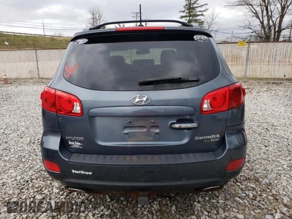 ✅ 2009 Hyundai Santa Fe Limited • VIN: 5NMSH73E59H263146 • Lot: 80391114. Listed on Copart with 113,506 mi. Free auction sales archive from the USA and detailed vehicle history report at DreamBid. Image 6.