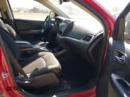 ✅ 2019 Dodge Journey SE • VIN: 3C4PDCBB1KT737717 • Lot: 43321880. Wystawiony na IAAI z przebiegiem 161 616 mil. Bezpłatny archiwum sprzedaży aukcyjnych z USA i szczegółowy raport historii pojazdu na DreamBid. Zdjęcie 5.