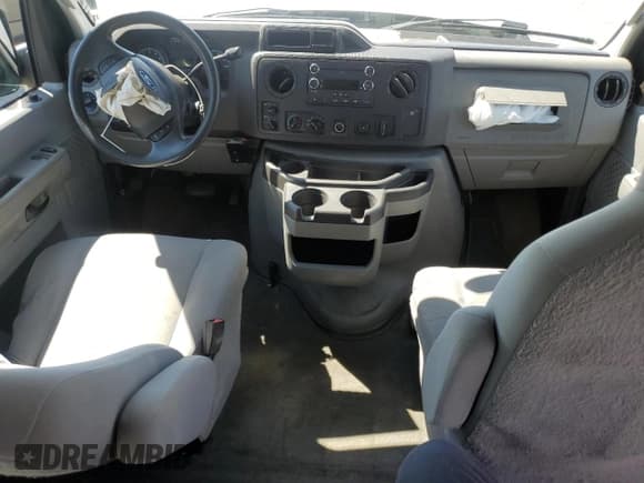 ✅ 2012 Ford Econoline Passenger XL • VIN: 1FBSS3BLXCDA57903 • Лот: 80505045. Опубликован ранее на Copart с пробегом Не указан. Бесплатный доступ к архиву аукционных продаж из США и подробный отчёт об истории автомобиля на DreamBid. Изображение 8.